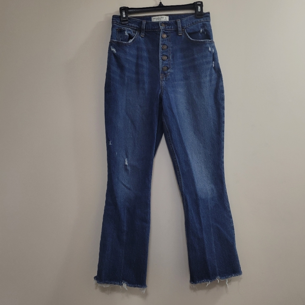 Abercrombie ultra high rise kick flare jeans 4